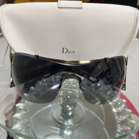 Vintage Christian Dior Rimless Sunglasses 😎 - Picture 14 of 16